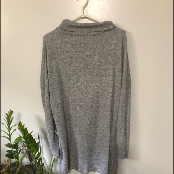 H&M soft grey sweater dress - Picture 4 of 4